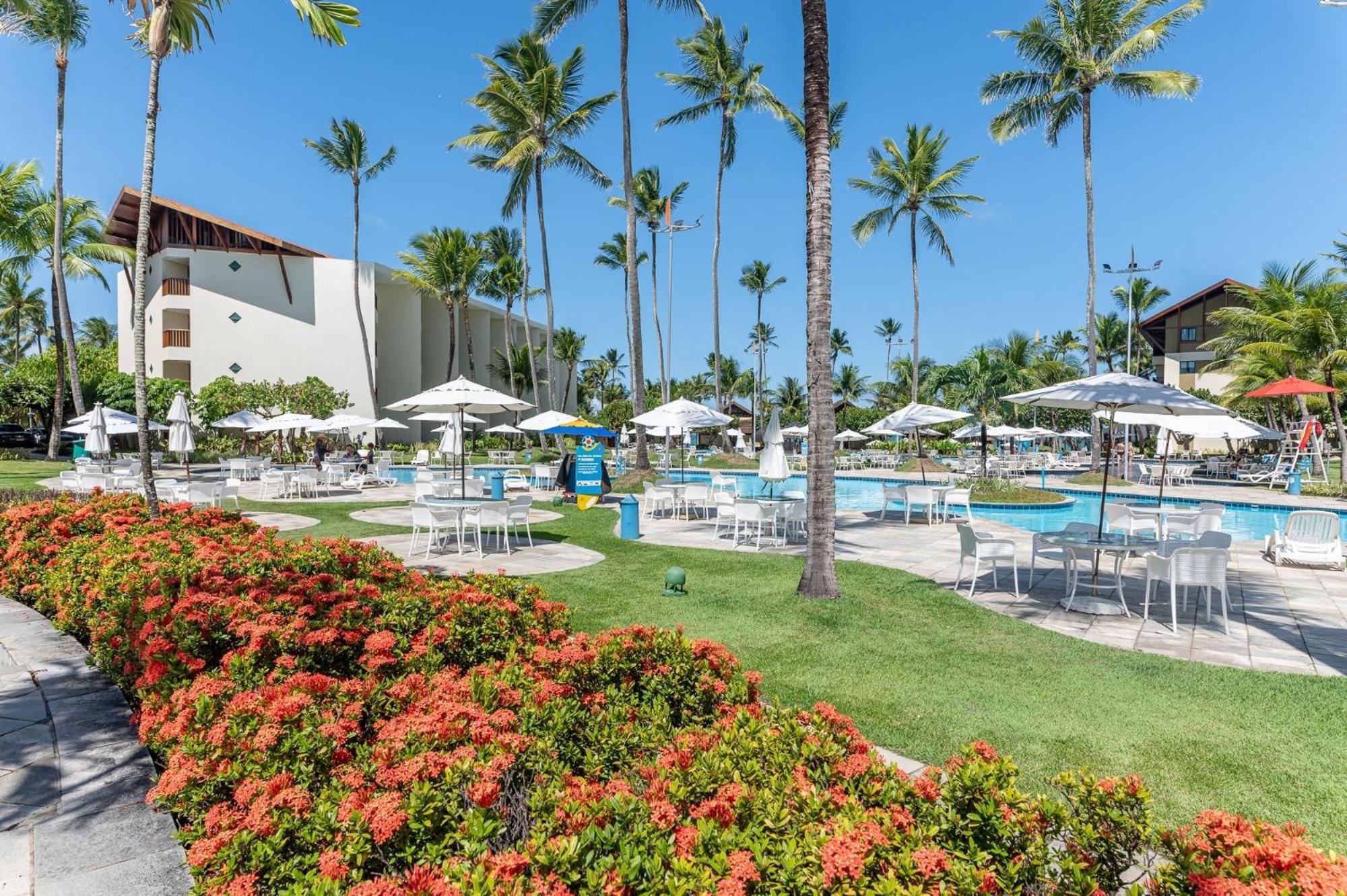 Marulhos Suites Resort Muro Alto Beira Mar Por Brevelar Порту-ді-Галіняс Екстер'єр фото